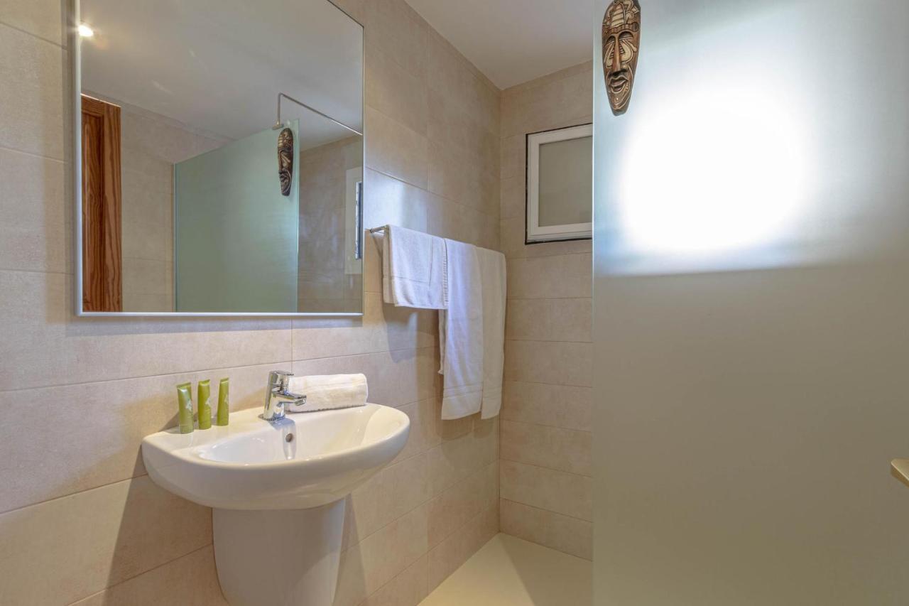 Pinos Altos 05 Apartment Cala de Sant Vicenc Екстериор снимка